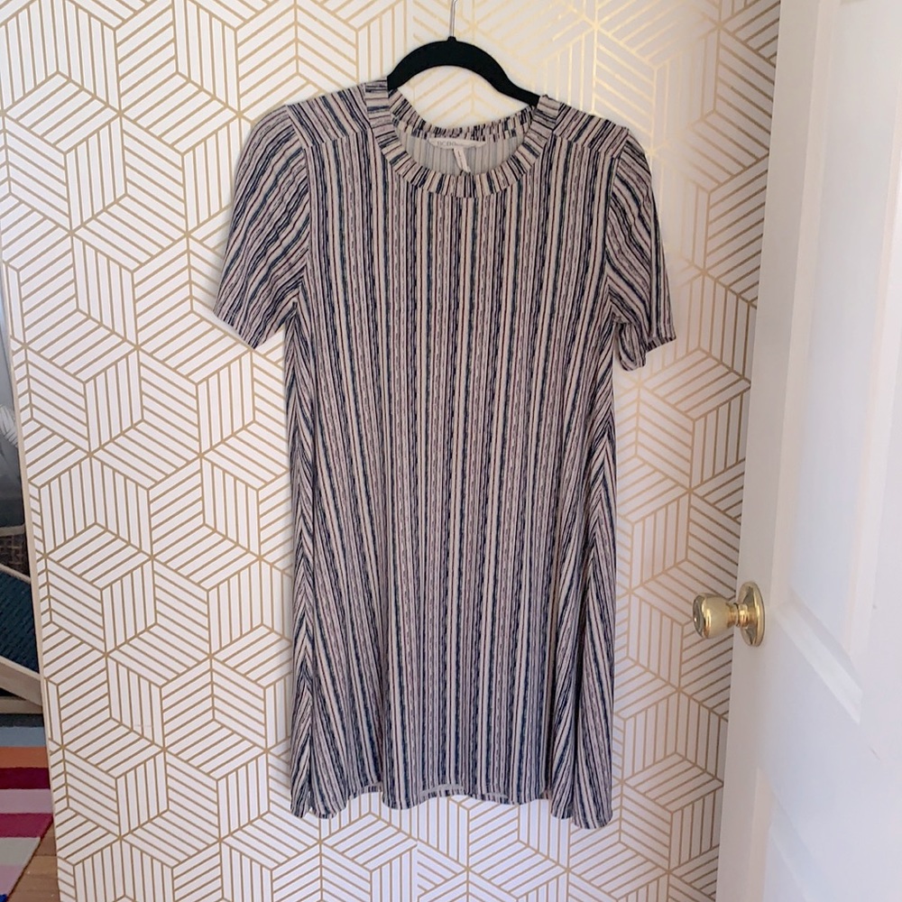 BCBGeneration Stretchy T Shirt dress